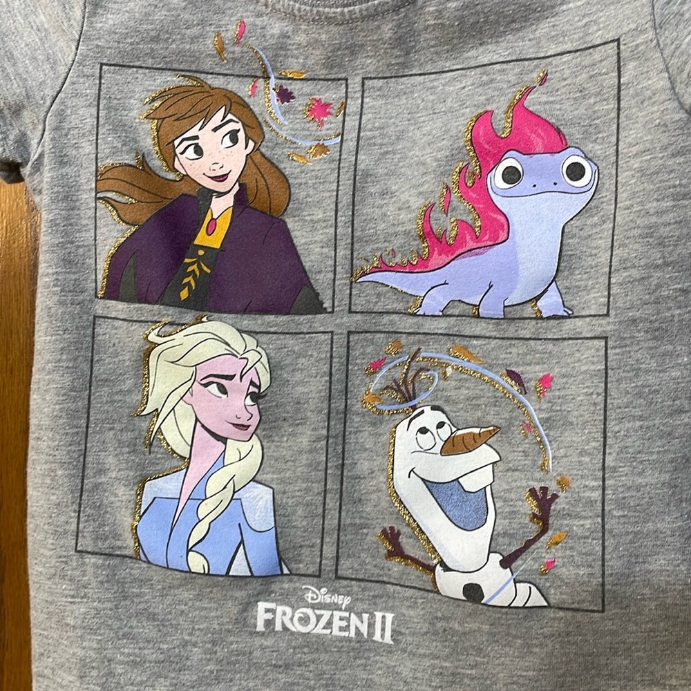 DISNEY FROZEN UGC Girls Size 6 graphic character shirt Short Sleeve Elsa Anna - Picture 2 of 10